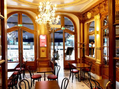 QuatreS Cafe Bordeaux 10