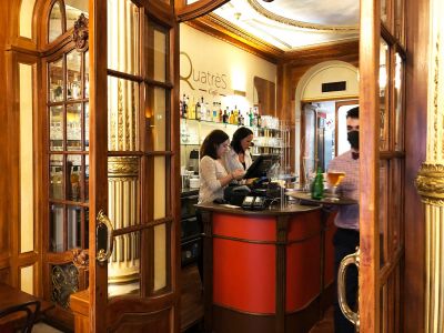 QuatreS Cafe Bordeaux 4